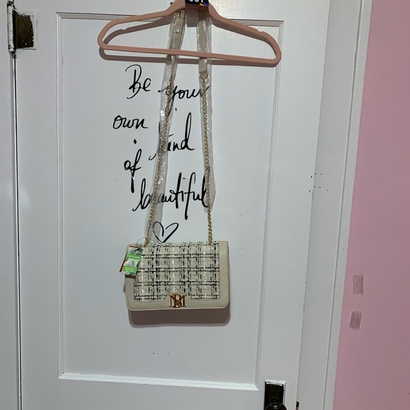 New with tags Badgley Mischa long strapped purse - Picture 2 of 12